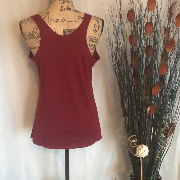 🆕 Pour Me Wine O-Neck Tank - Picture 3 of 7
